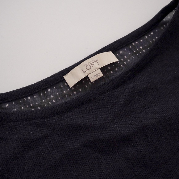 Loft navy sweater with sheer pleated back. - Picture 4 of 6
